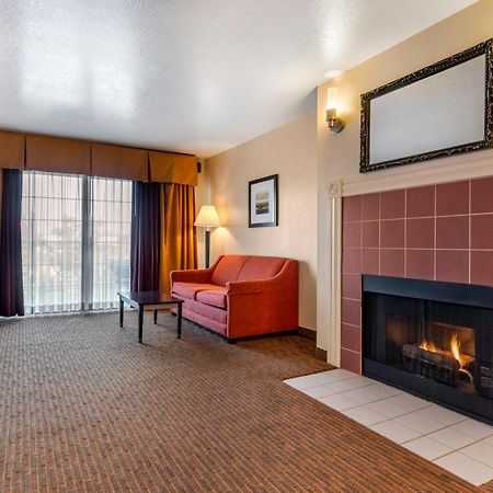Best Western Luxury Inn Tracy Zewnętrze zdjęcie